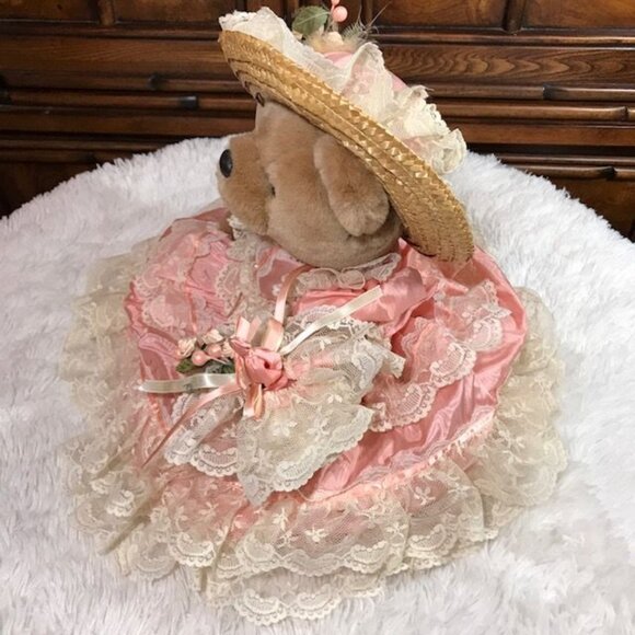 Vintage Bearly People Victorian Finely Dressed Mother and Daughter Bear Set - Picture 4 of 16